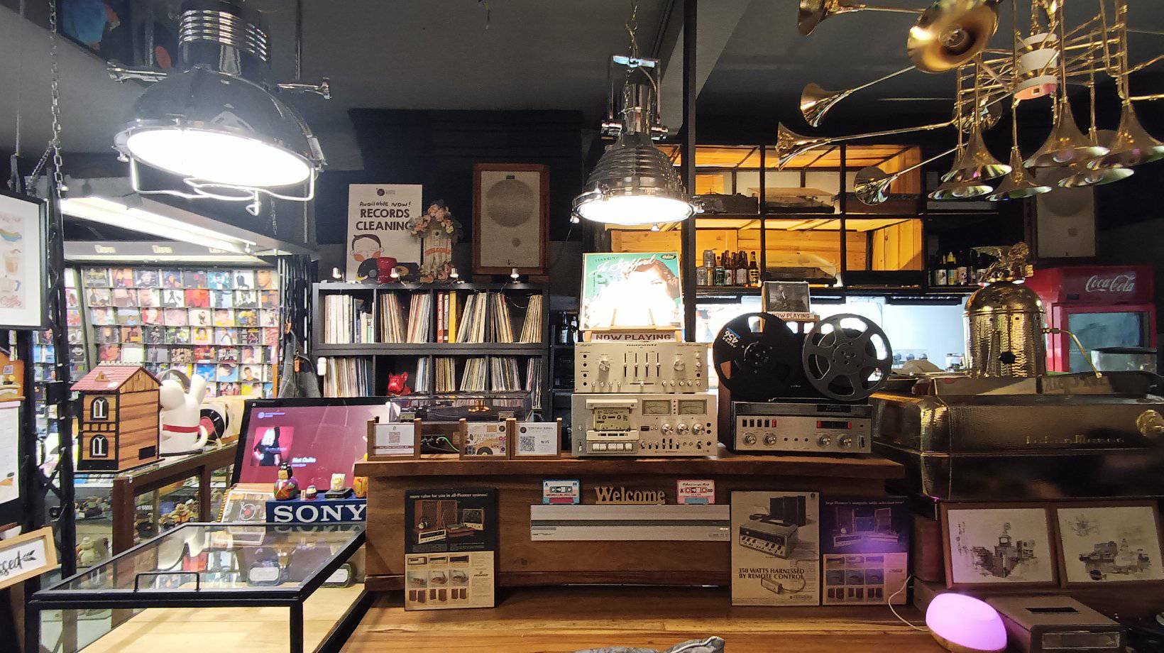 Vintage Kissa Vinyl Cafe Malaysia