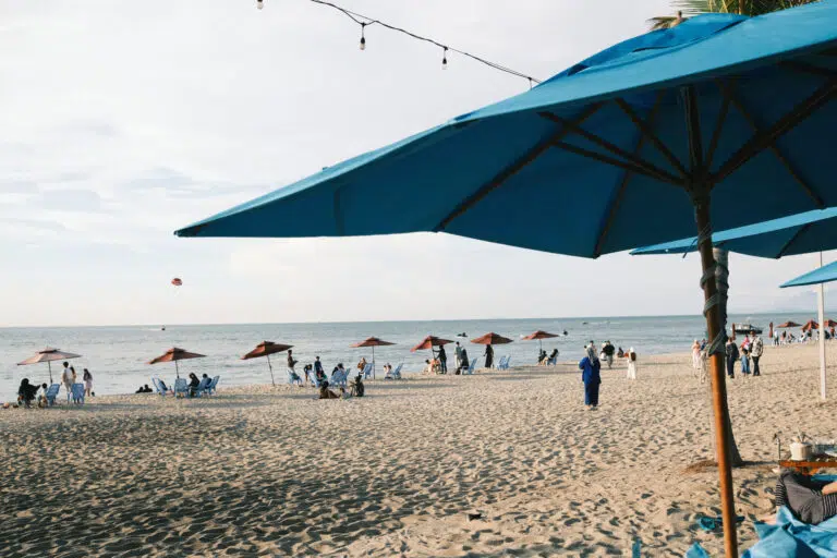 Best Summer Film Recipes For Fujifilm Cameras - Blue sunshade by the beach