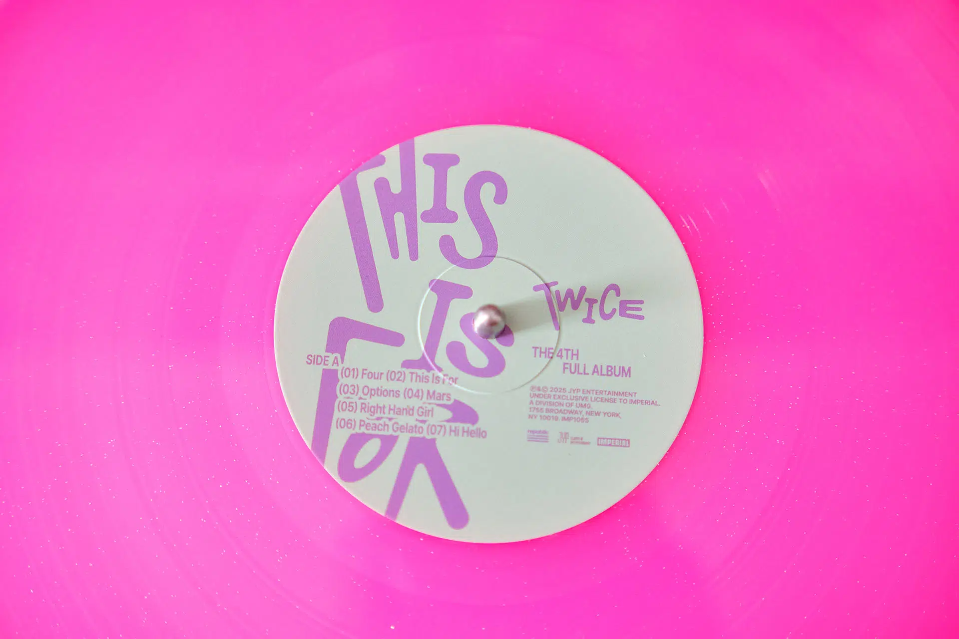 TWICE This is for Vinyl レコード THIS IS FOR Vinyl Review – TWICE LP Every ONCE Needs