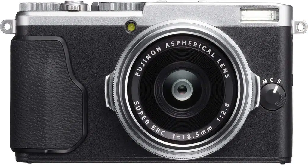 Fujifilm X-70 - Best Compact Fujifilm Cameras